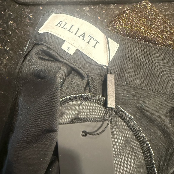 ELLIATT Indira Gown in Black & Gold Size S NWT - Picture 7 of 7